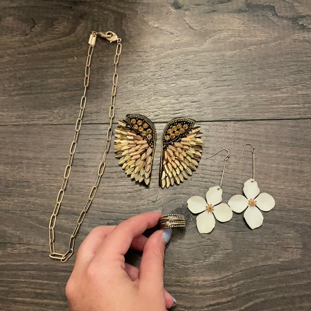 Jewelry Bundle - what’s included can be optional
